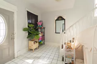 856 Sherburne Ave, Saint Paul, MN 55104 - Photo 3