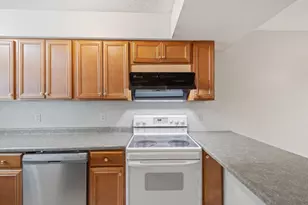 695 E Burnsville Pkwy, Burnsville, MN 55337 - Photo 19