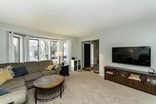 2439 60th St NW, Rochester, MN 55901 - Photo 3