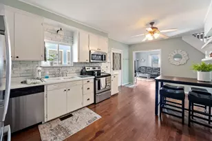 1016 Linden St W, Stillwater, MN 55082 - Photo 5