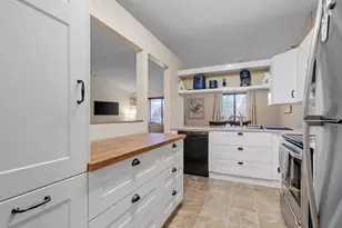 4151 Boone Ave N, New Hope, MN 55427 - Photo 5