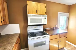 704 Irene Ave, Willmar, MN 56201 - Photo 9