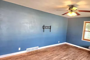 704 Irene Ave, Willmar, MN 56201 - Photo 15