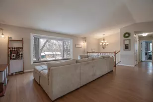 9163 Yucca Ln N, Maple Grove, MN 55369 - Photo 7