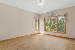 8304 9th St N, Oakdale, MN 55128 - Photo 9