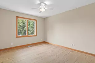 8304 9th St N, Oakdale, MN 55128 - Photo 13