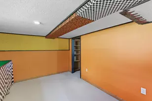 217 N Central Ave, Truman, MN 56088 - Photo 23