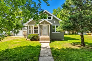 217 N Central Ave, Truman, MN 56088 - Photo 1