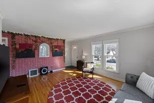 2901 Zenith Ave N, Robbinsdale, MN 55422 - Photo 3