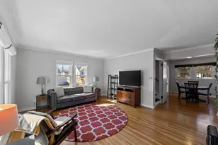 2901 Zenith Ave N, Robbinsdale, MN 55422 - Photo 1