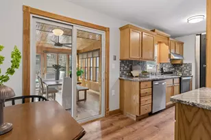 770 Parker Ave, Roseville, MN 55113 - Photo 9