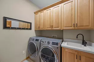 1890 Edgewater Pl, Victoria, MN 55386 - Photo 43