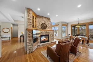 1890 Edgewater Pl, Victoria, MN 55386 - Photo 23