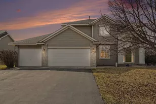 13297 Aspen Dr, Rogers, MN 55374 - Photo 1