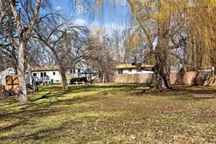 8701 Green Haven Dr, Brooklyn Park, MN 55445 - Photo 27