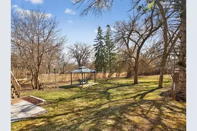 8701 Green Haven Drive, Brooklyn Park, MN 55445 - Photo 25