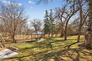 8701 Green Haven Dr, Brooklyn Park, MN 55445 - Photo 25