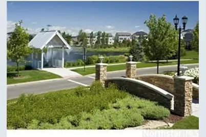 2454 Sandstone Place, Woodbury, MN 55129 - Photo 5