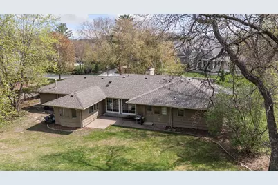 4908 Ridge Pl, Edina, MN 55424 - Photo 3