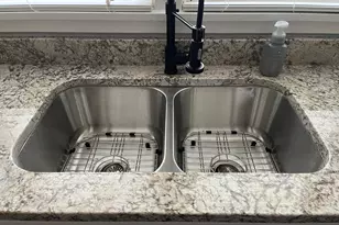 711 Willow St, Fairmont, MN 56031 - Photo 5