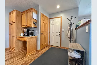 1611 Sequoia Lane, New Richmond, WI 54017 - Photo 7