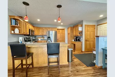 1611 Sequoia Lane, New Richmond, WI 54017 - Photo 9