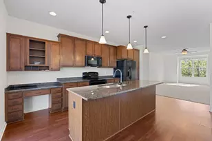 9652 Unity Ln N, Brooklyn Park, MN 55443 - Photo 5
