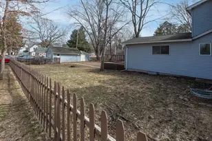 1332 Knapp Street NE, Menomonie, WI 54751 - Photo 39