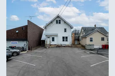 917 Broadway Avenue N, Rochester, MN 55906 - Photo 3