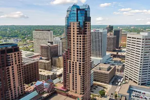 168 6th St E, Saint Paul, MN 55101 - Photo 25