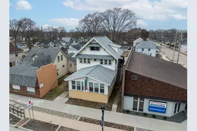 917 Broadway Avenue N, Rochester, MN 55906 - Photo 1