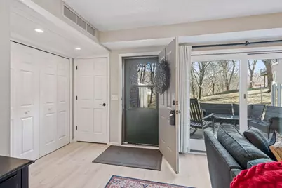 18645 Clear View Court, Minnetonka, MN 55345 - Photo 9