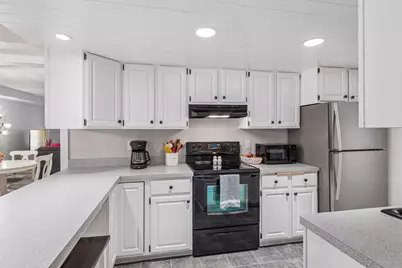 18645 Clear View Court, Minnetonka, MN 55345 - Photo 19