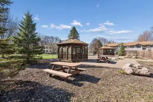 606 Donegal Cir, Shoreview, MN 55126 - Photo 35