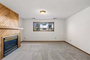 606 Donegal Cir, Shoreview, MN 55126 - Photo 25
