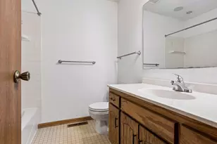 606 Donegal Cir, Shoreview, MN 55126 - Photo 21