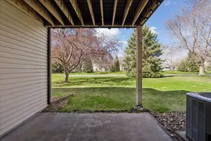 606 Donegal Cir, Shoreview, MN 55126 - Photo 31