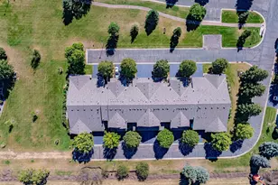 1122 Crystal Pl W, Chaska, MN 55318 - Photo 49