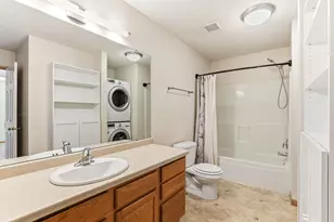 2068 Shryer Ct E, North Saint Paul, MN 55109 - Photo 17