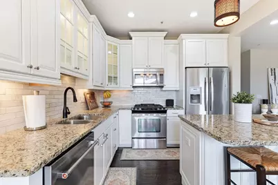 3201 Countryside Court #E, Woodbury, MN 55129 - Photo 9