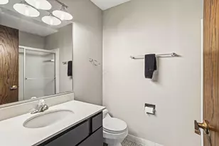 6115 Lincoln Dr, Edina, MN 55436 - Photo 21