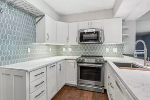 6115 Lincoln Dr, Edina, MN 55436 - Photo 5