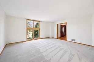 4615 Juneau Ln N, Plymouth, MN 55446 - Photo 15