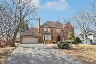 4615 Juneau Ln N, Plymouth, MN 55446 - Photo 3