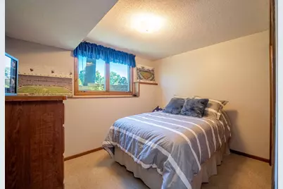 712 W Circle Drive, Montgomery, MN 56069 - Photo 31