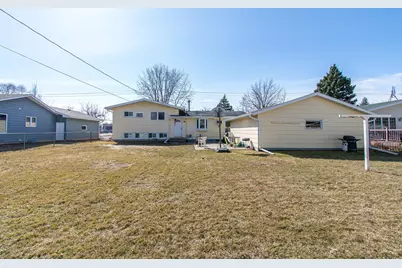 1406 24th Avenue S, Moorhead, MN 56560 - Photo 27