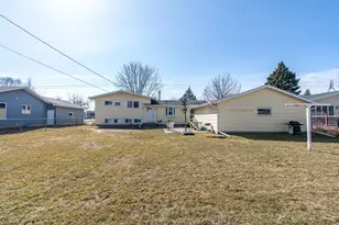 1406 24th Ave S, Moorhead, MN 56560 - Photo 27