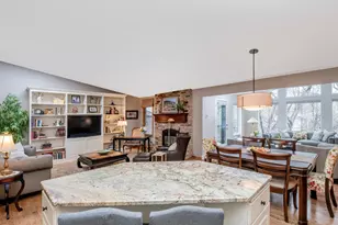 493 Sterling St S, Maplewood, MN 55119 - Photo 5