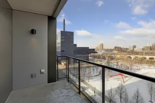 212 10th Ave S, Minneapolis, MN 55415 - Photo 9