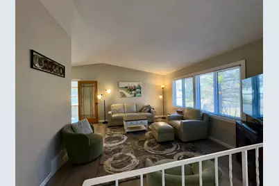 923 Lawnview Avenue, Shoreview, MN 55126 - Photo 5